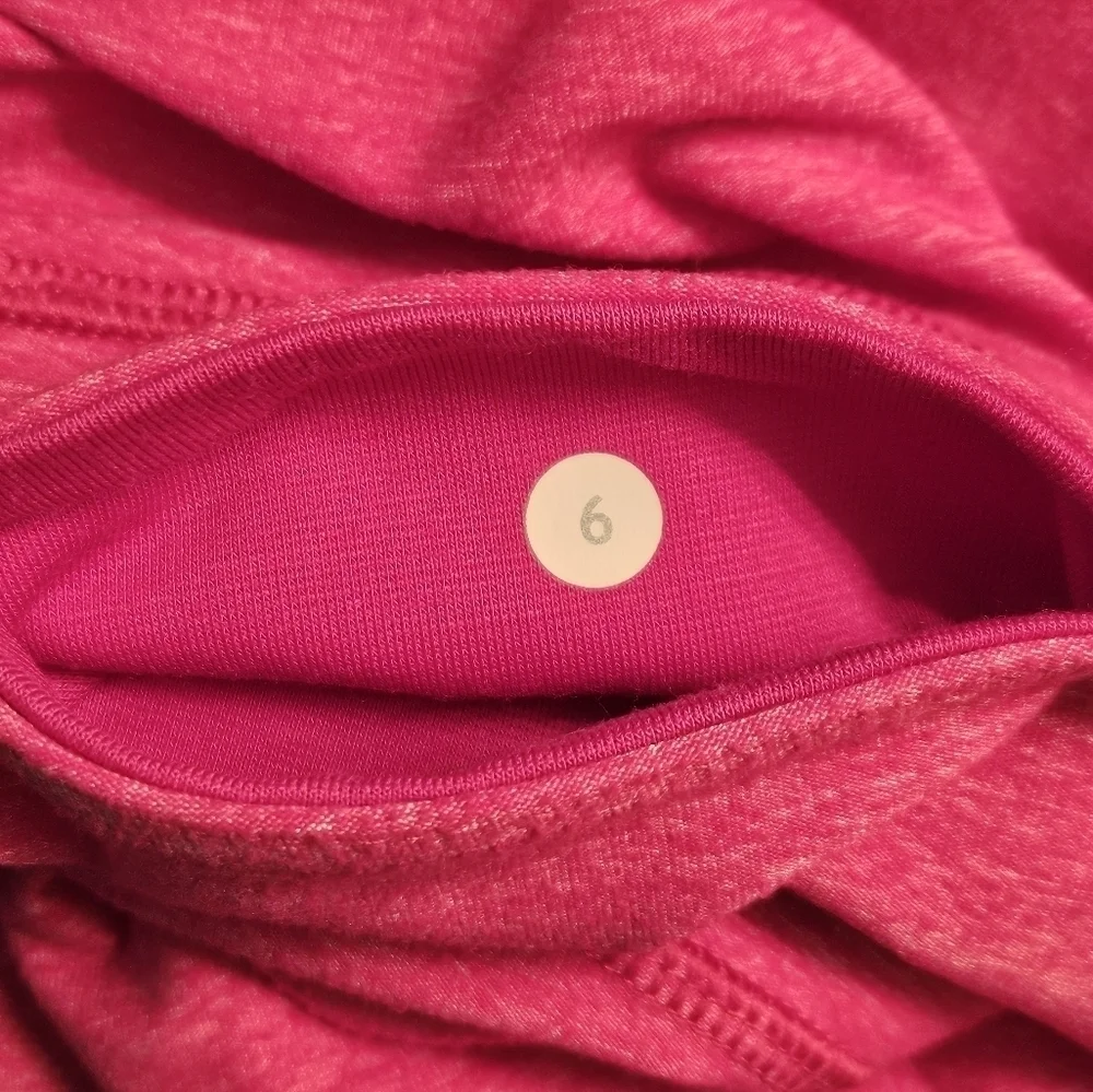 Lululemon Athletic 3/4 Leggings Pink Size 6